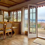 Nyaraló Elegant Family With And Mountain Views *