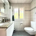 Elegant Family With And Mountain Views *