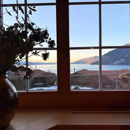 Elegant Family With And Mountain Views Сasa de vacaciones Leissigen