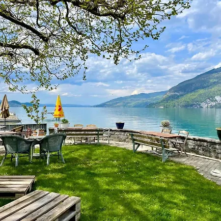 Elegant Family With And Mountain Views Сasa de vacaciones Leissigen