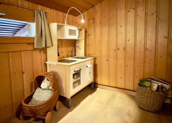 Elegant Family With And Mountain Views Prázdninový dům *