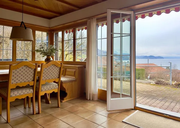 Semesterbostad Elegant Family With And Mountain Views *