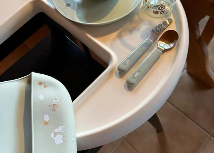 Elegant Family With And Mountain Views Semesterbostad Leissigen