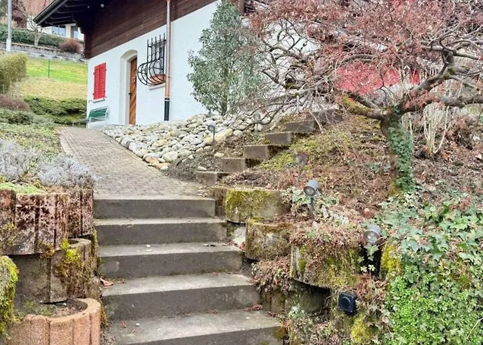 Semesterbostad Elegant Family With And Mountain Views Leissigen