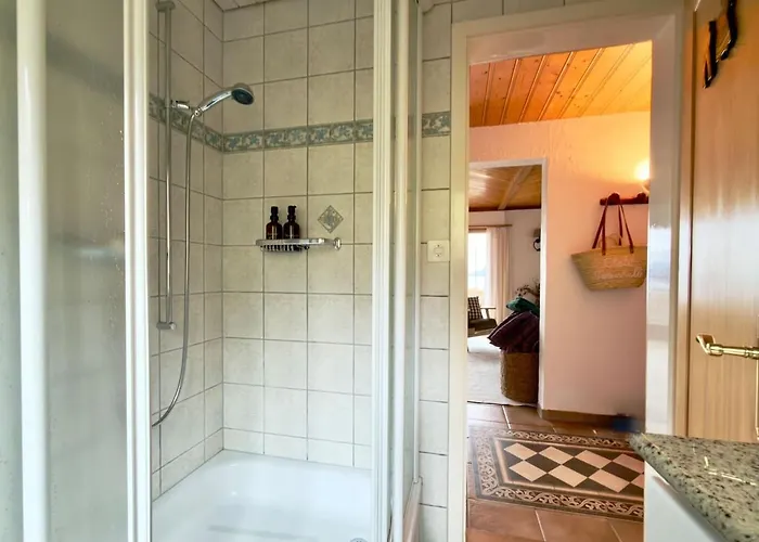 Elegant Family With And Mountain Views Semesterbostad Leissigen