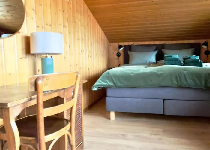 Semesterbostad Elegant Family With And Mountain Views