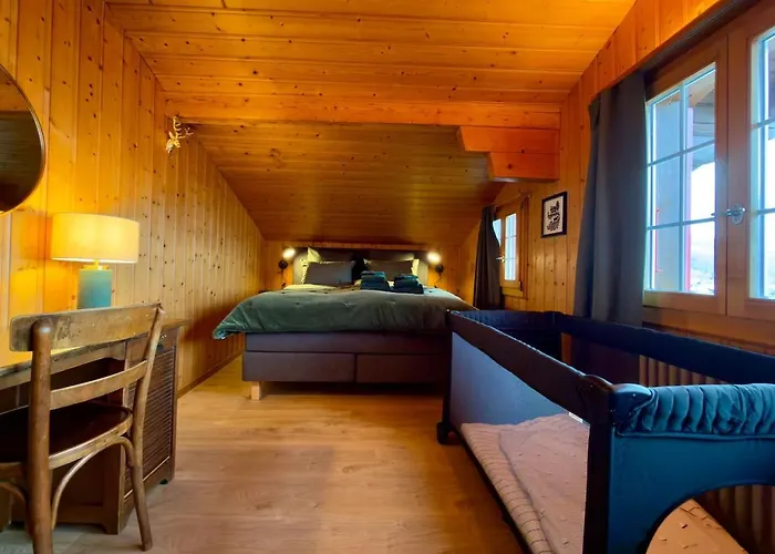 Semesterbostad Elegant Family With And Mountain Views Leissigen