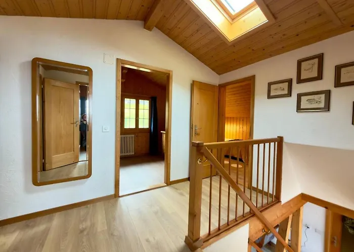 Elegant Family With And Mountain Views * Leissigen