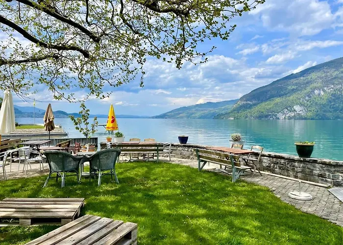 Elegant Family With And Mountain Views Semesterbostad Leissigen